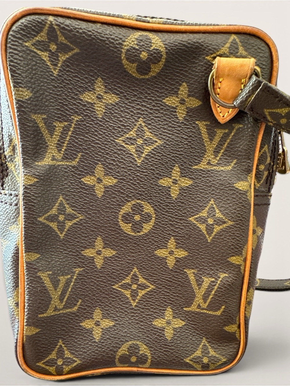 Louis Vuitton Monogram Mini Crossbody Bag Vintage Authenticated MAKE AN OFFER - Picture 3 of 11